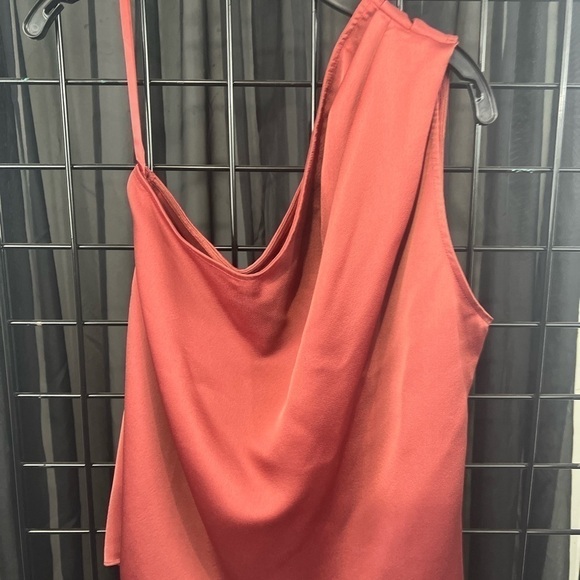 NEW WITH TAGS SATIN LOOK ONE SHOULDER TOP FROM WHITE HOUSE BLACK MARKET - Picture 9 of 11